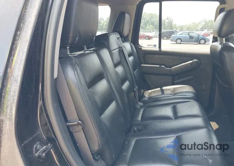 2008 Mercury Mountaineer из США, поврежденный, VIN 4M2EU47E28UJ03065